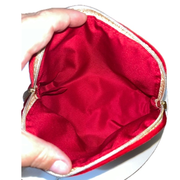 Christian Dior Red Velvet Double Zipper Travel Cosmetic Toiletry Evening Bag - Picture 8 of 9